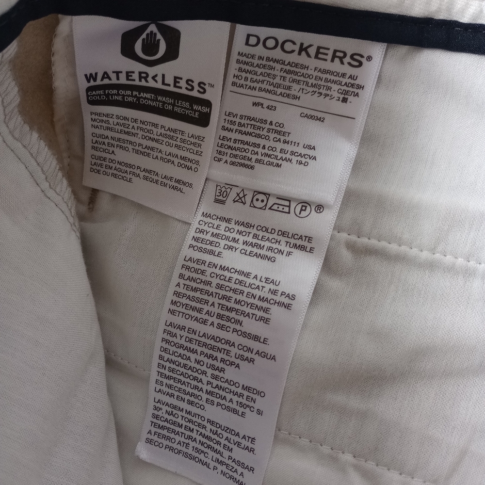 Dockers▪️32x34 Slim Fit Khaki Pants - Picture 7 of 7